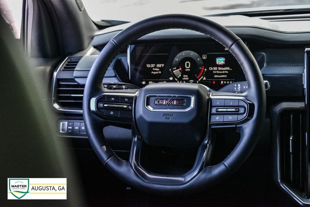 Used 2025 GMC Acadia SUV