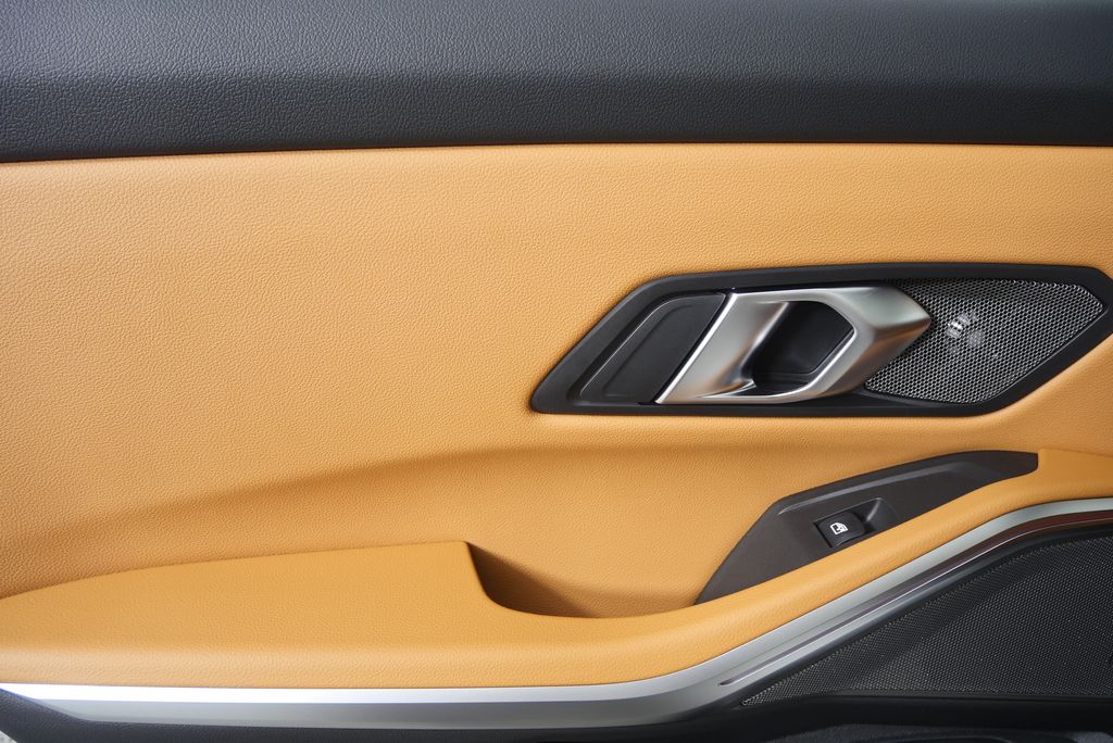 Thumbnail: 2026 BMW 3 Series - 14