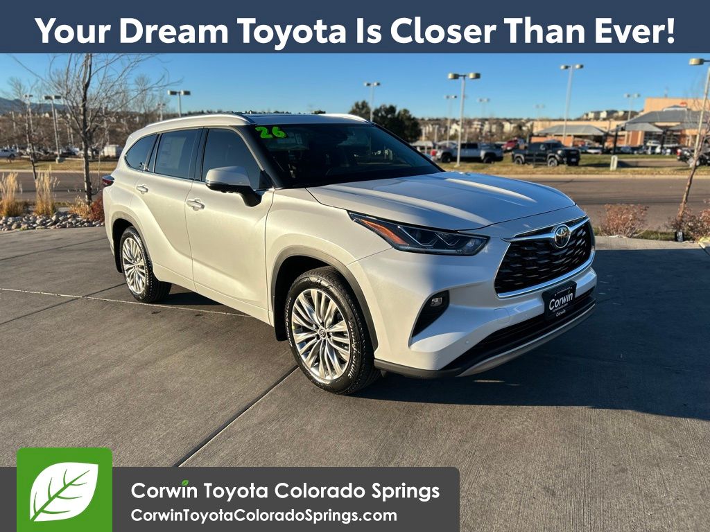 White (Wind Chill Pearl) 2026 Toyota Highlander SUV / Crossover All-Wheel Drive 8-Speed Automatic