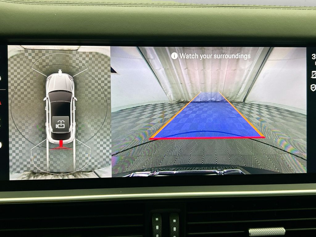 Thumbnail: 2022 Porsche  - 18