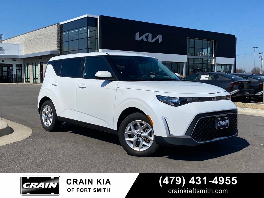 2024 Kia Soul LX FWD