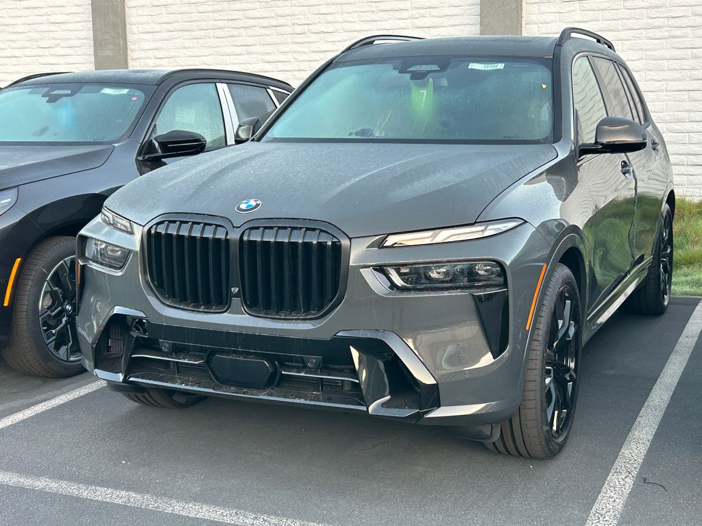 Thumbnail: 2026 BMW X7 - 2