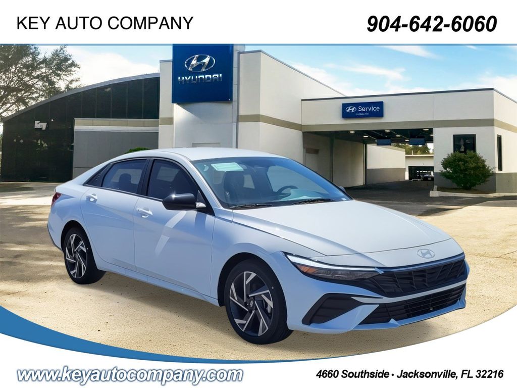 2025 Hyundai Elantra SEL Sport FWD