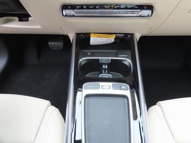 Thumbnail: 2025 Mercedes-Benz GLA - 29