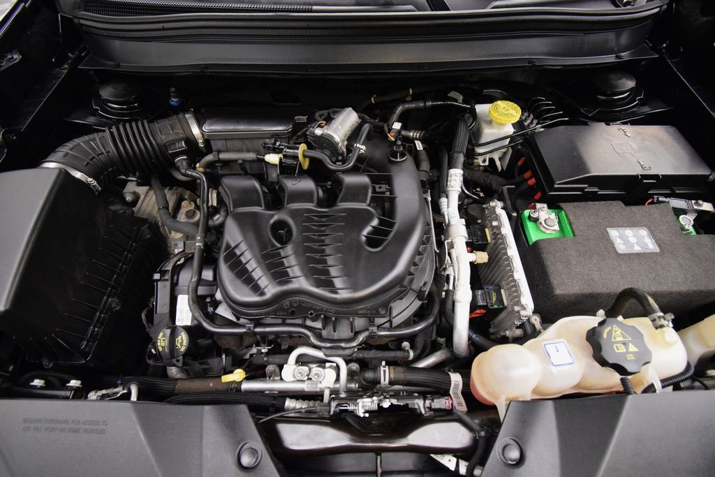used 2019 Jeep Cherokee car