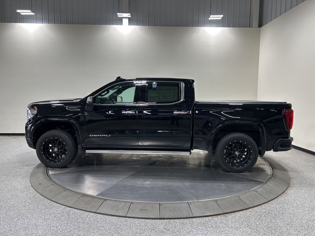 used 2022 GMC Sierra 1500 car, priced at $52,388