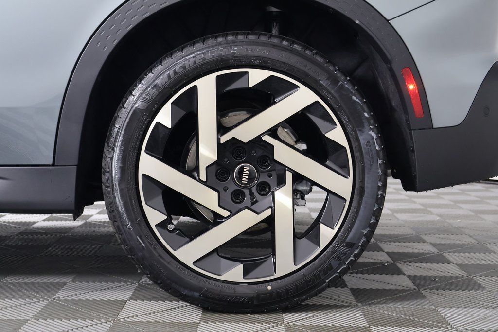 Thumbnail: 2026 MINI Cooper Countryman - 10