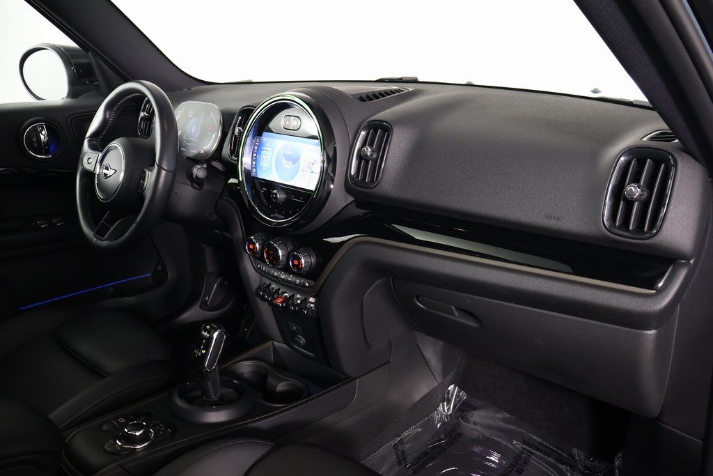 2022 MINI Cooper Countryman S 9