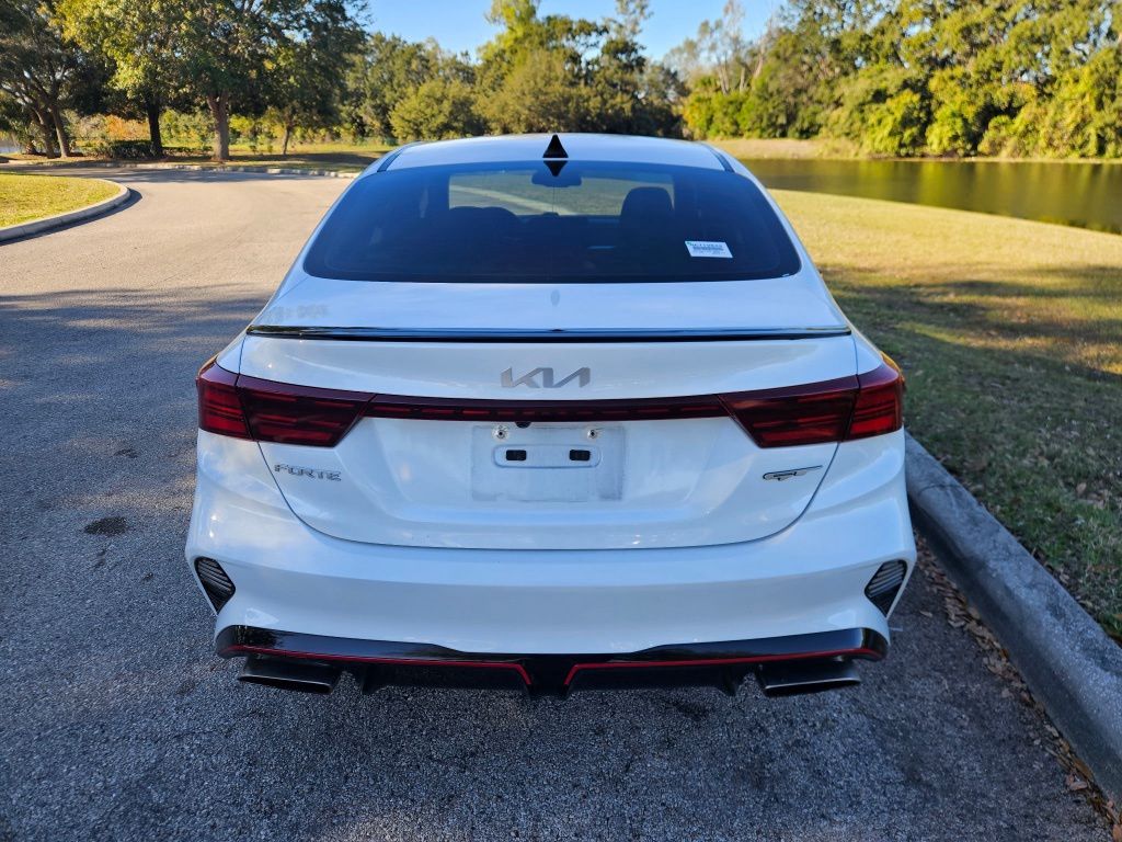 Thumbnail: 2024 Kia Forte - 4
