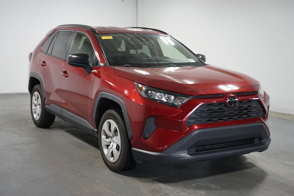 2020 Toyota RAV4 LE 3