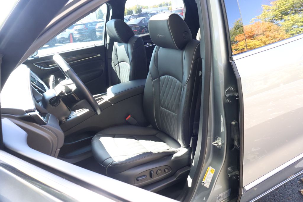 Thumbnail: 2024 Buick Enclave - 32