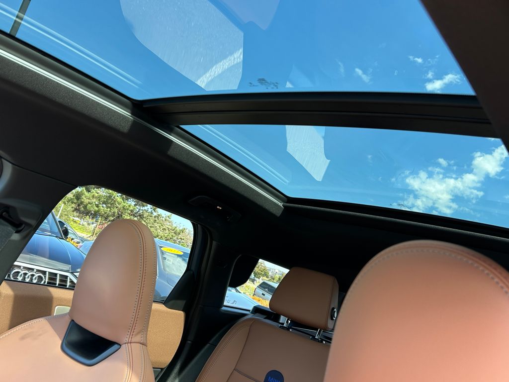 Thumbnail: 2025 MINI Cooper Countryman - 16