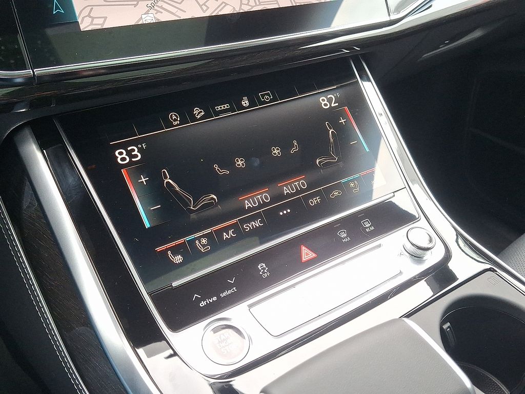 Thumbnail: 2026 Audi Q8 - 13