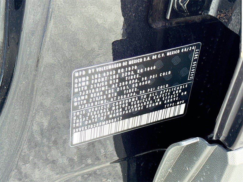 New 2024 Black Pearl Volkswagen 1.5T SE image 35
