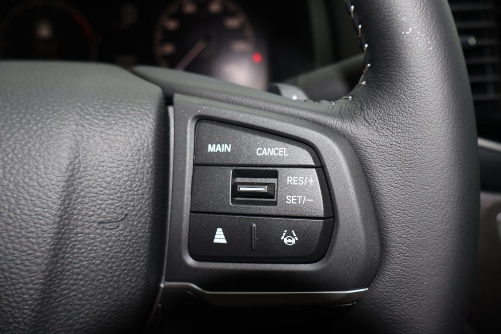 Thumbnail: 2025 Honda Ridgeline - 16