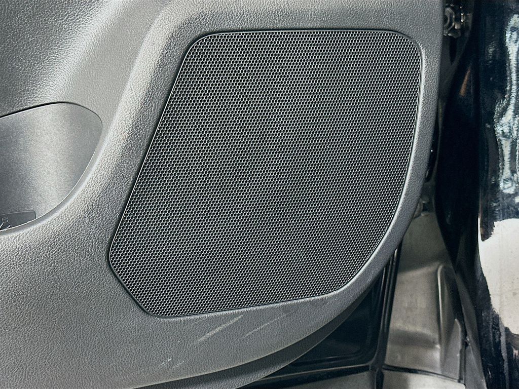 Thumbnail: 2025 Toyota Grand Highlander - 18