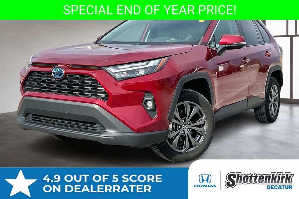 2023 Toyota RAV4 XLE Premium's photo