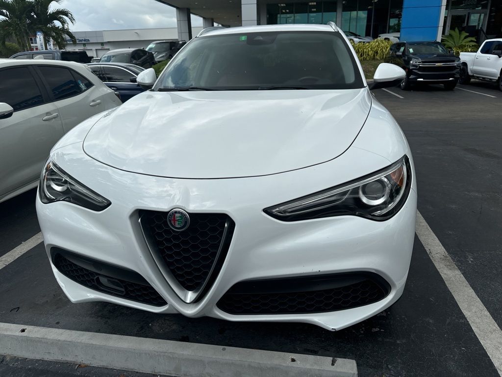 Used 2020 Alfa Romeo Stelvio Base with VIN ZASPAJAN7L7C95533 for sale in Miami, FL