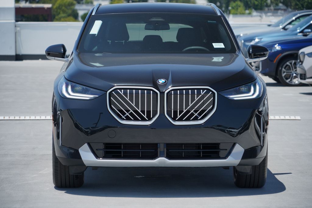 Thumbnail: 2026 BMW X3 - 2