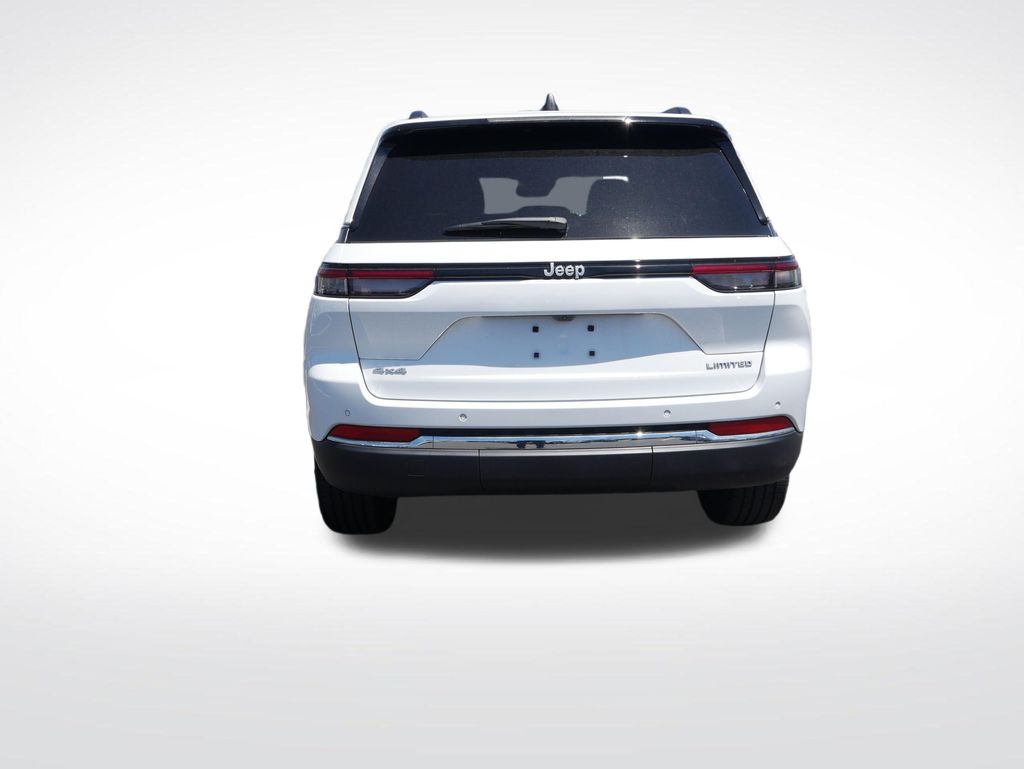 Thumbnail: 2025 Jeep Grand Cherokee - 4