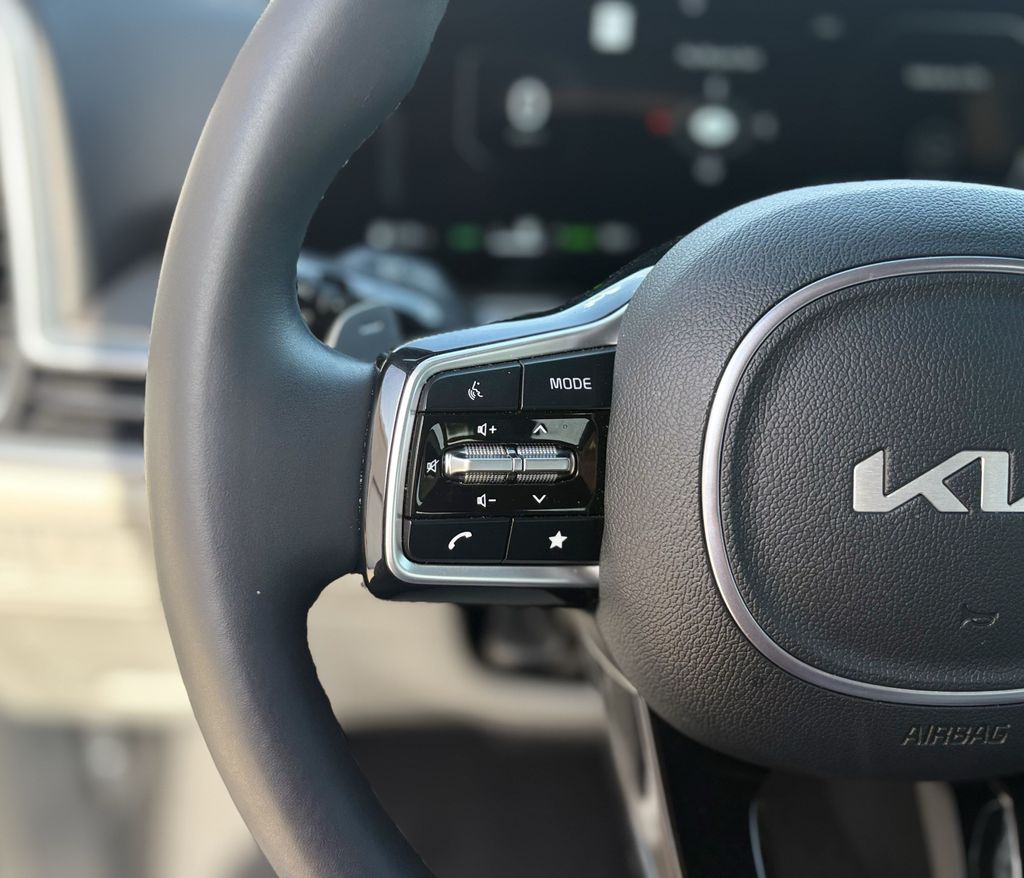 2025 Kia Sorento Hybrid SX Prestige Green at Community Kia