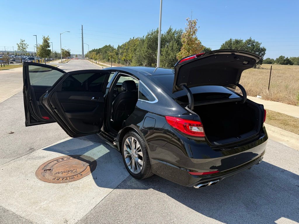 Thumbnail: 2015 Hyundai Sonata - 25