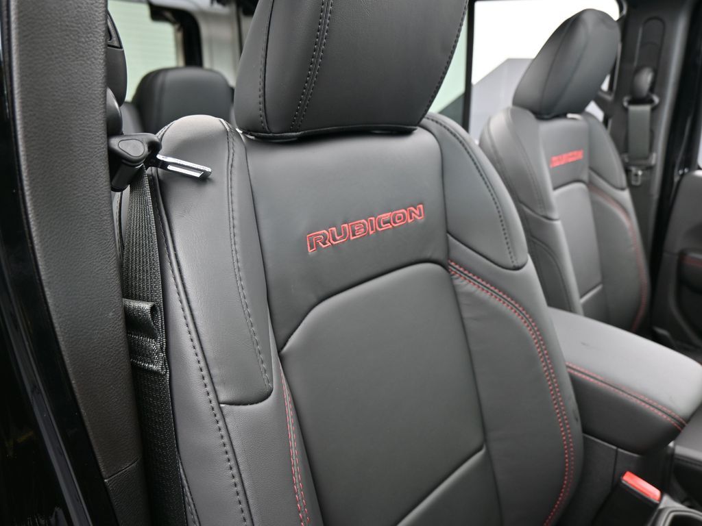 New 2026 Black Clearcoat Jeep Rubicon X image 39