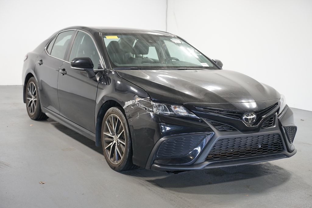 Thumbnail: 2023 Toyota Camry - 3