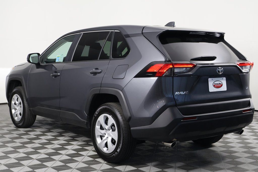 Thumbnail: 2025 Toyota RAV4 - 6