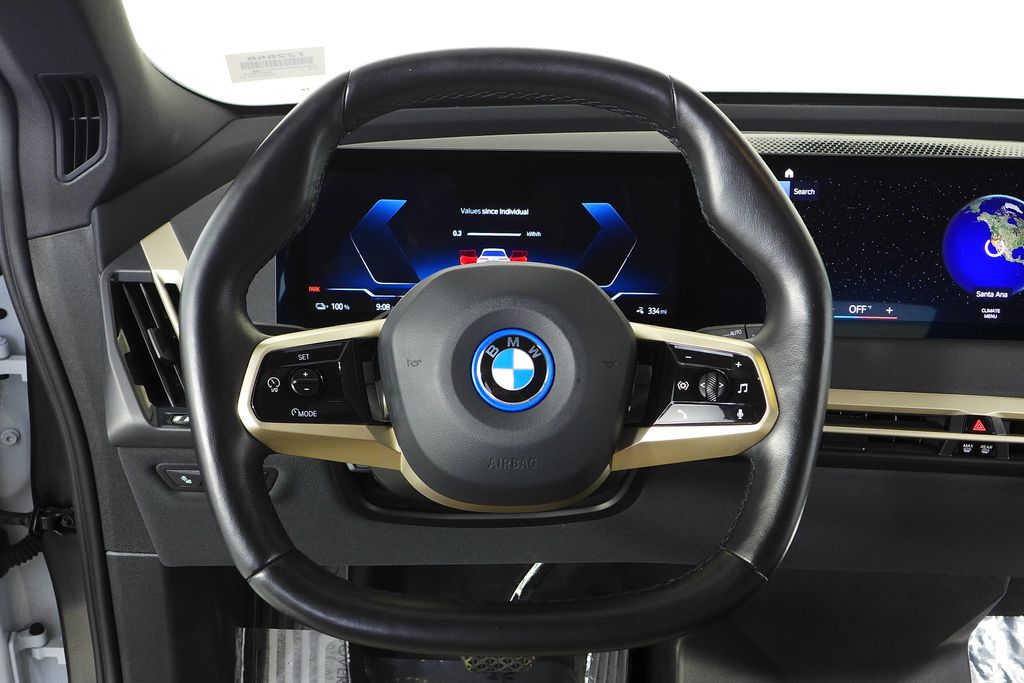 Thumbnail: 2023 BMW iX - 26