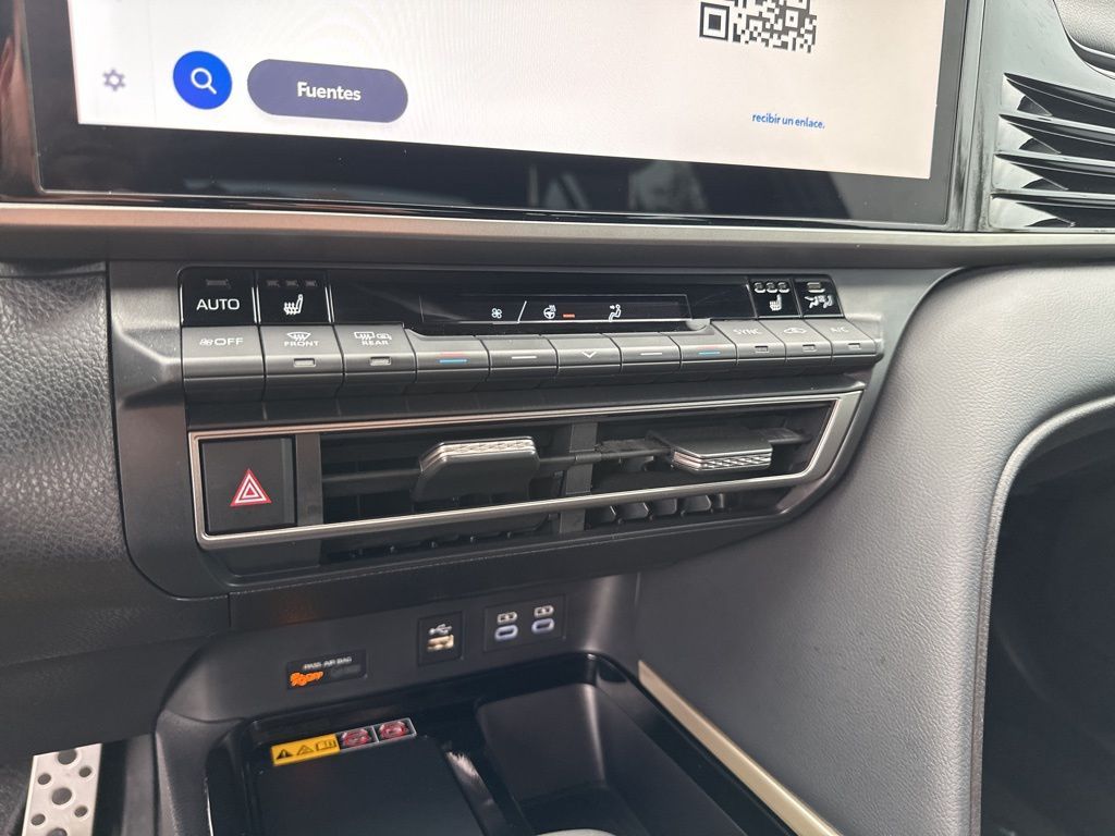 Used Car 2025 Toyota Camry  Xse For Sale Under $35,000 In Austin, Texas