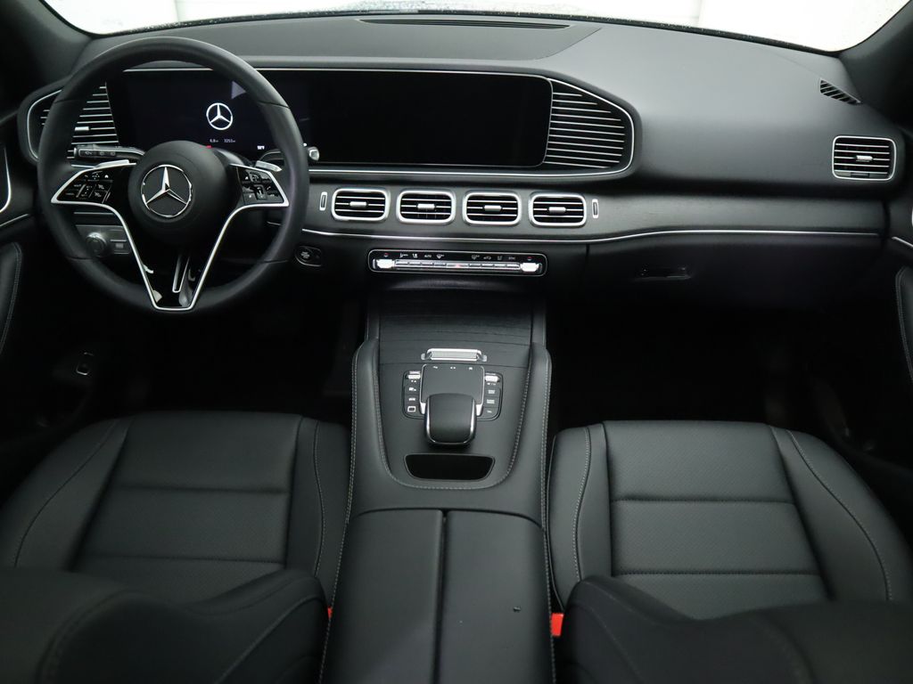 Thumbnail: 2025 Mercedes-Benz GLE - 13