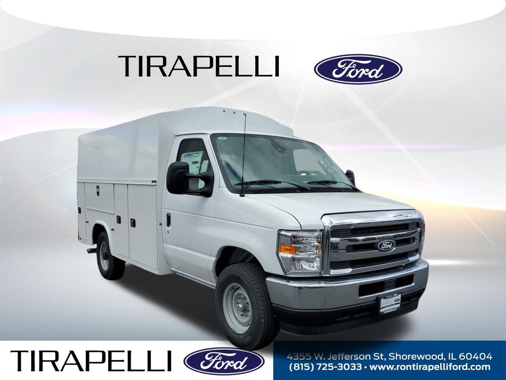 New 2026 White Ford Base image 8