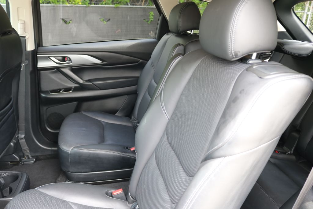 Used Car 2023 Mazda Cx-9  Touring For Sale Under $30,000 In Austin, Texas