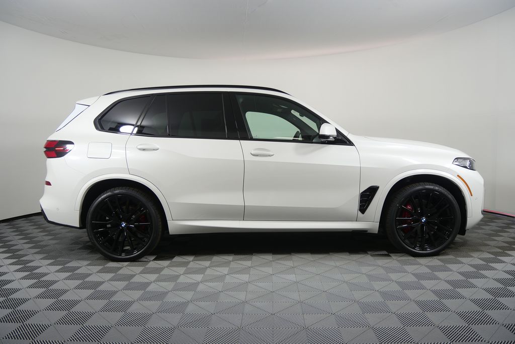 Thumbnail: 2026 BMW X5 - 2
