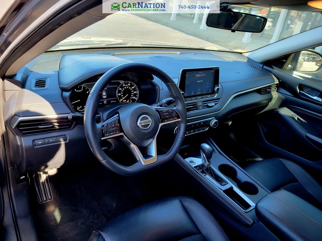 2019 Nissan Altima 2.5 SR photo 4