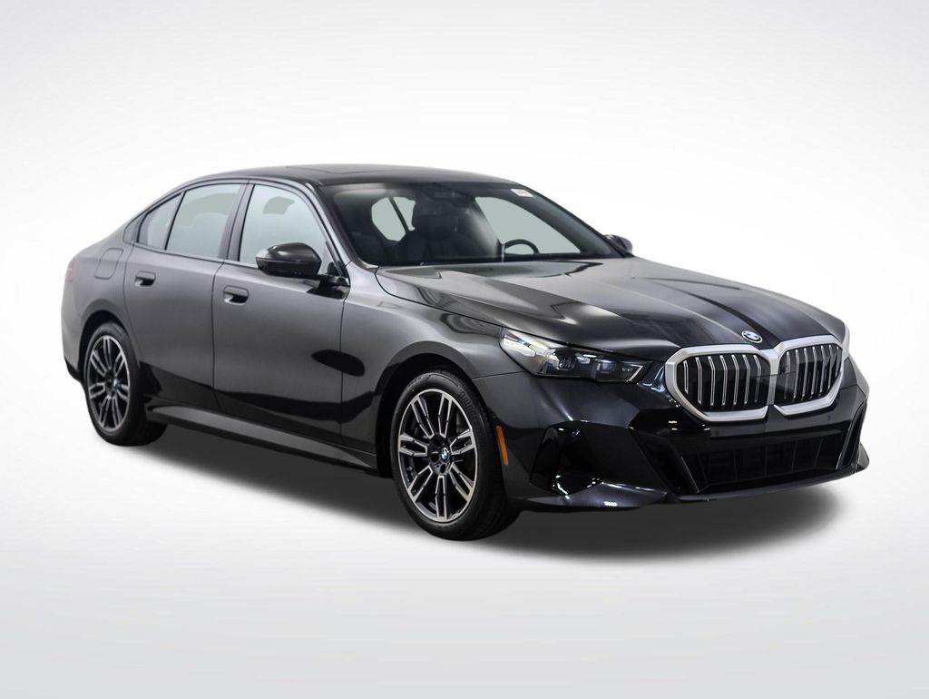 Thumbnail: 2027 BMW 5 Series - 7