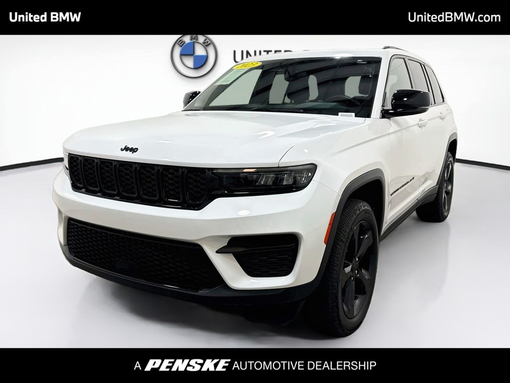 Thumbnail: 2023 Jeep Grand Cherokee - 1