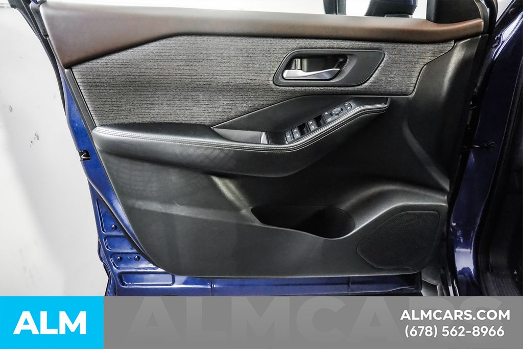 Used 2023 Blue Nissan SV image 47