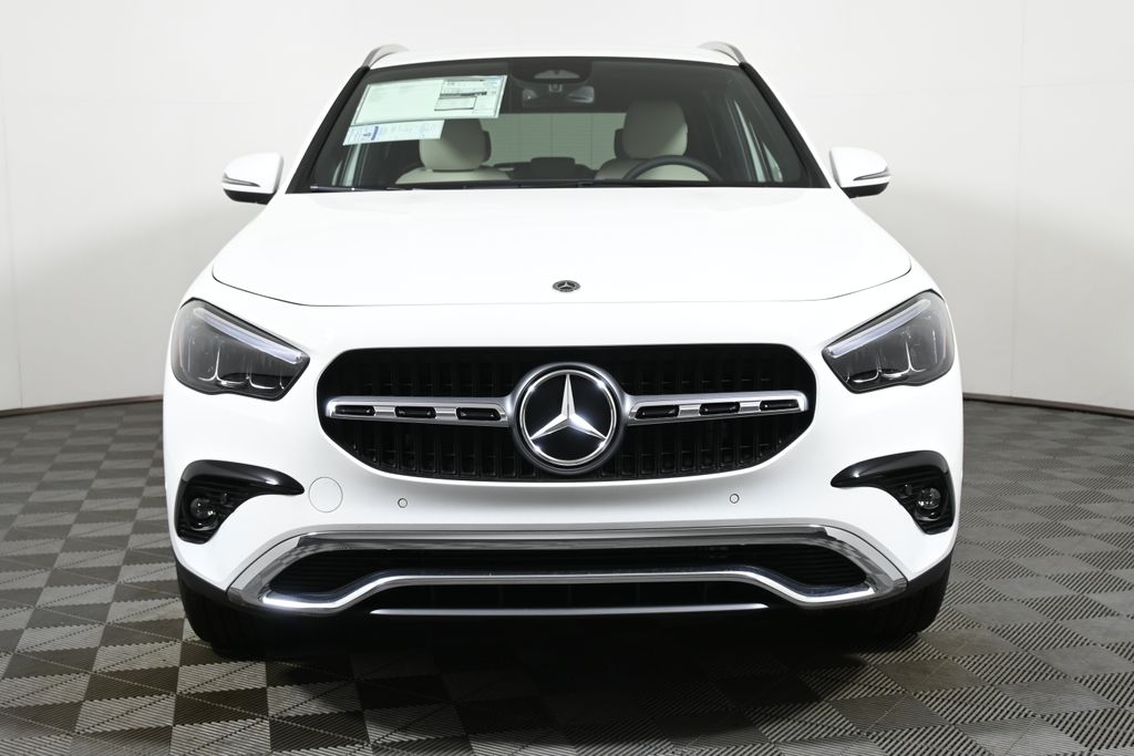 2025 Mercedes-Benz GLA 250 4MATIC 9