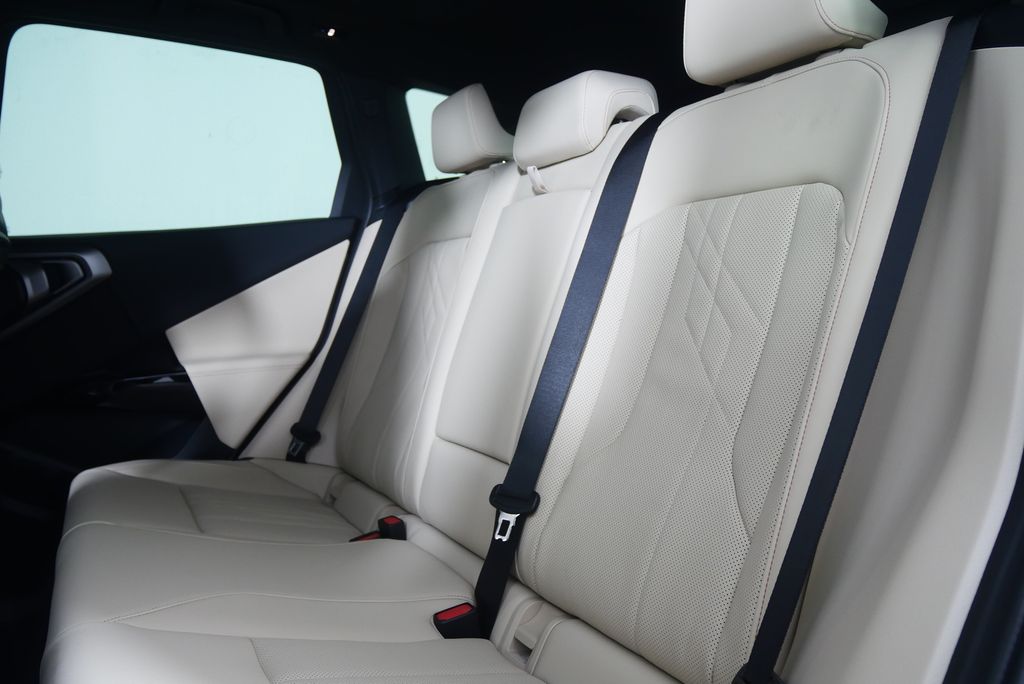 Thumbnail: 2026 BMW X3 - 16