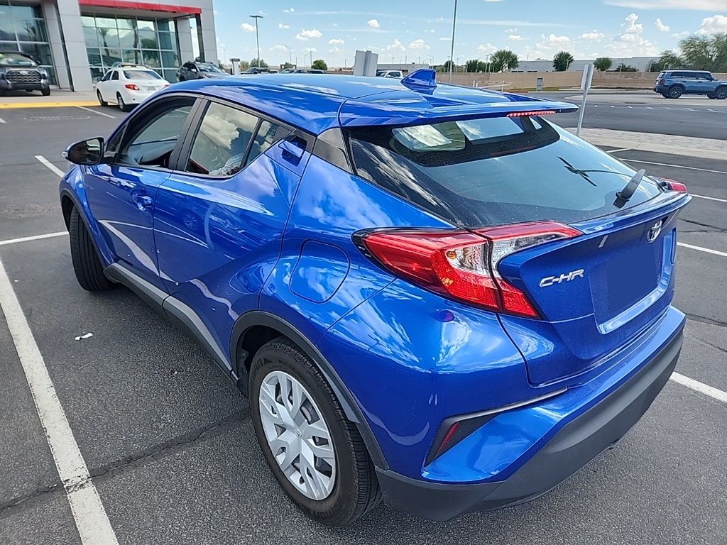 Thumbnail: 2020 Toyota C-HR - 4