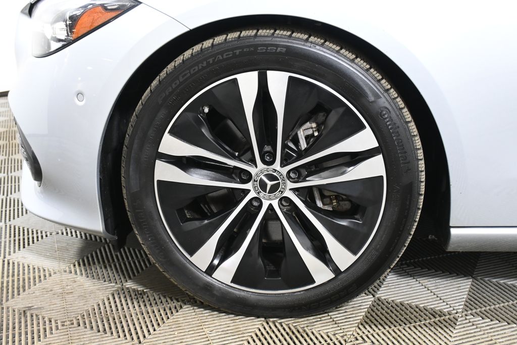 Thumbnail: 2022 Mercedes-Benz C-Class - 12