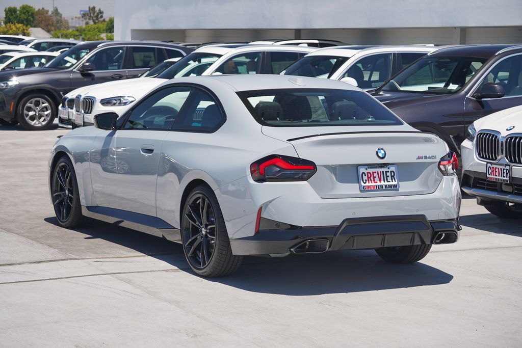 2024 BMW 2 Series M240i 7