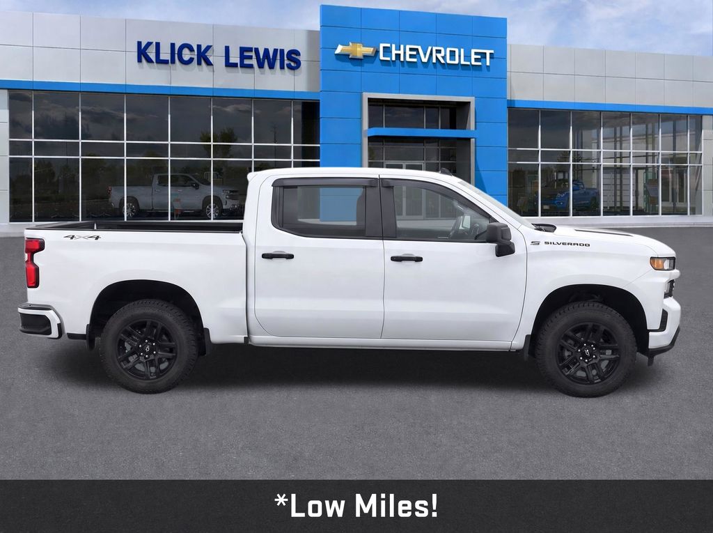 2021 Chevrolet Silverado 1500 Custom White at Auto Express Mitsubishi