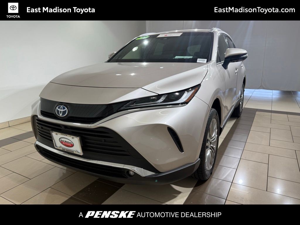 2022 Toyota Venza Limited -
                  Madison, WI