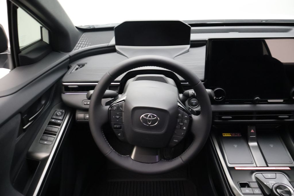 Thumbnail: 2026 Toyota C-HR - 23