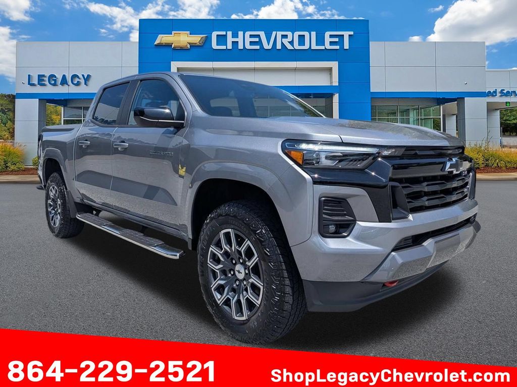 Sterling Gray Metallic 2023 Chevrolet Colorado Pickup Truck Four-Wheel Drive 8-Speed Automatic