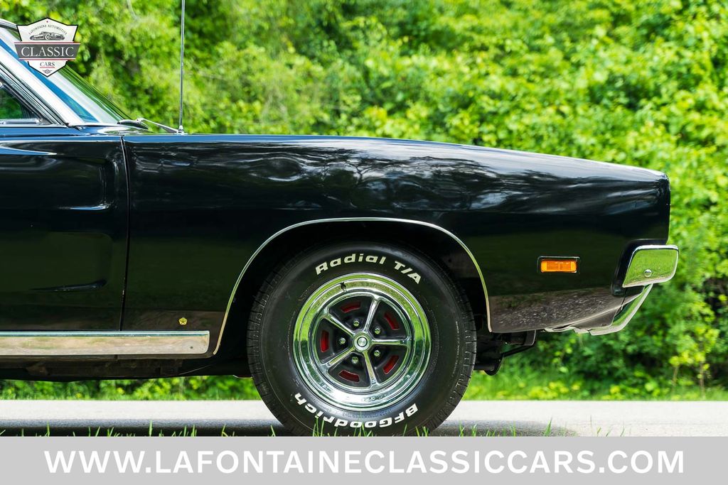 1969 Dodge Charger 40
