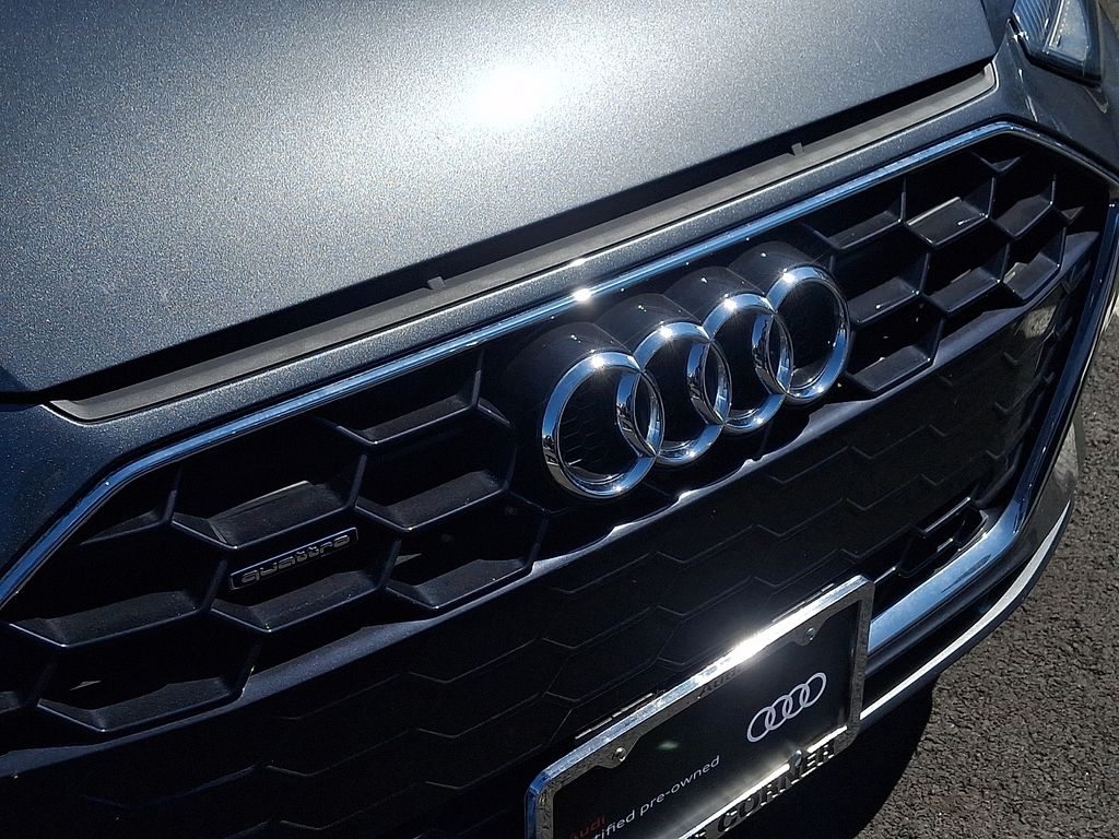 Thumbnail: 2021 Audi A4 - 4
